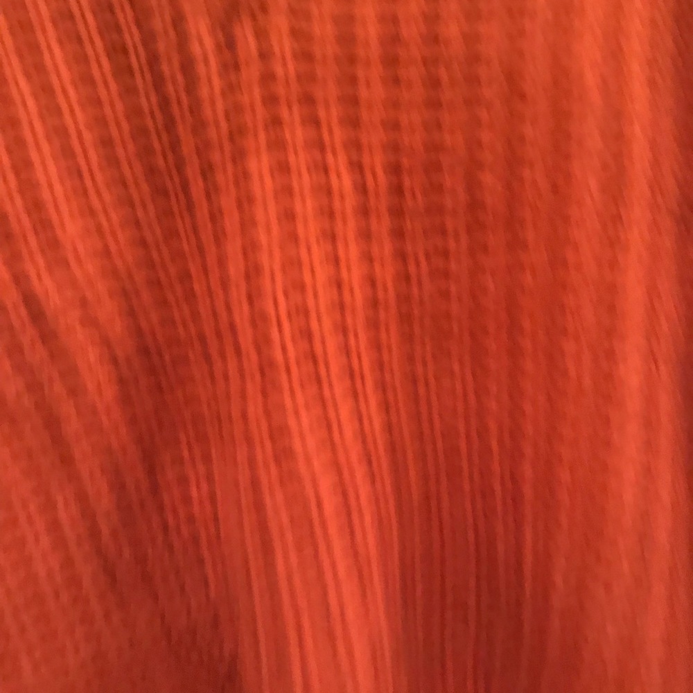 Pink Lily (M) Burnt Orange Sweater - Picture 3 of 4